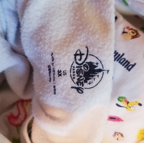 Disney parks white hoodie with embroidery - Picture 6 of 8